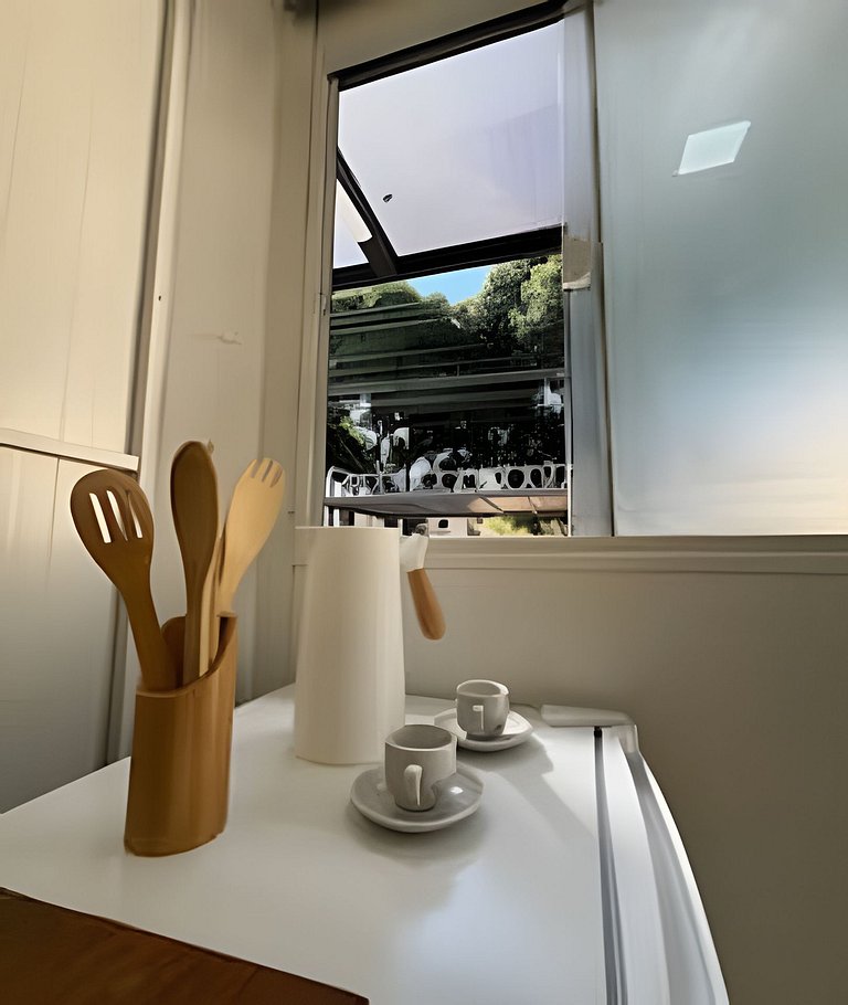 Studio 7/Ar Cond./Ao lado HC UFU