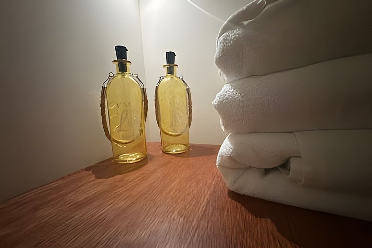 Suíte 109/Recepção/Ar condicionado