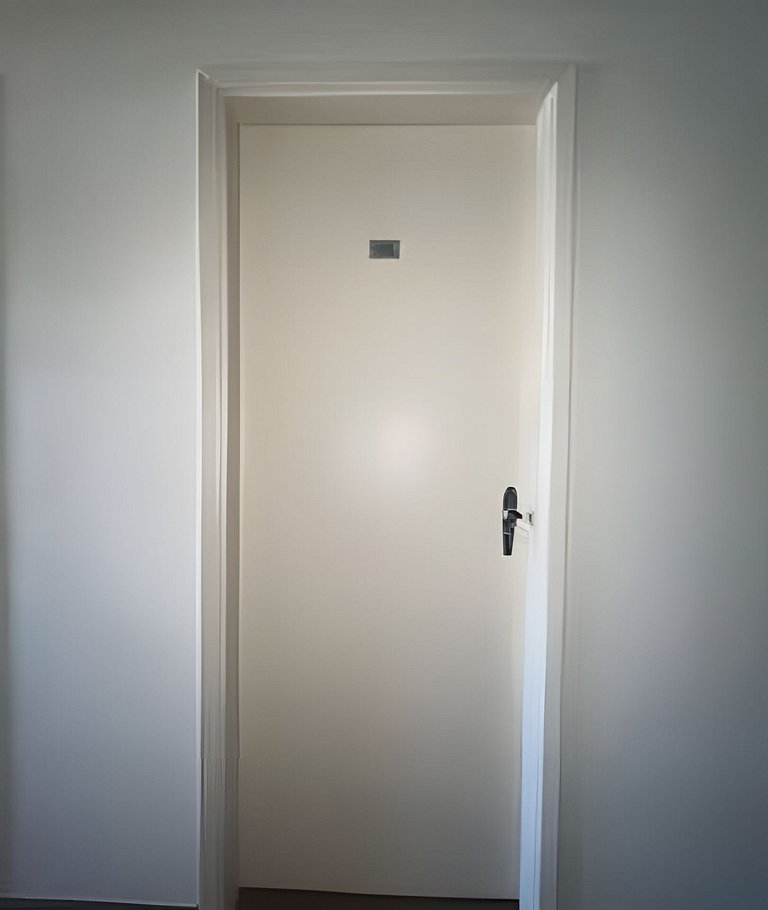 Flat 114 c/ Portaria 24 hrs/Ar Condicionado