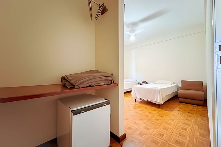 Suíte 213/Recepção/Estacionamento/Ao lado UFU