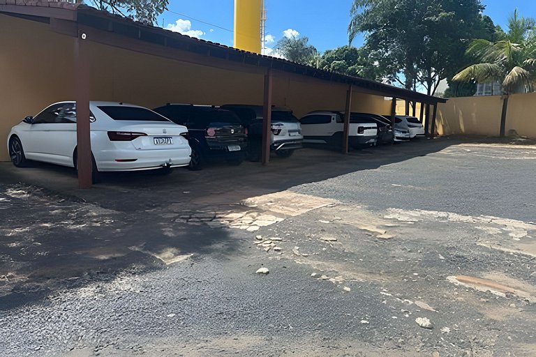 Flat 104/Recepção 24h/Estacionamento/Ar Cond