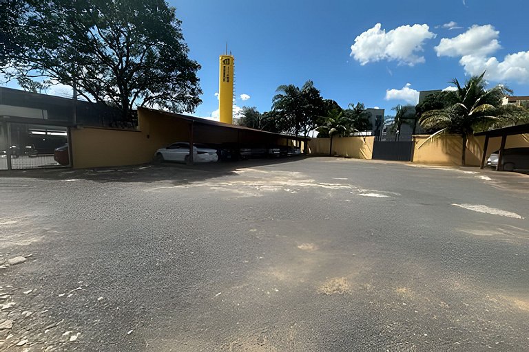 Flat 212/Ar/Recepção 24h/Estacionamento