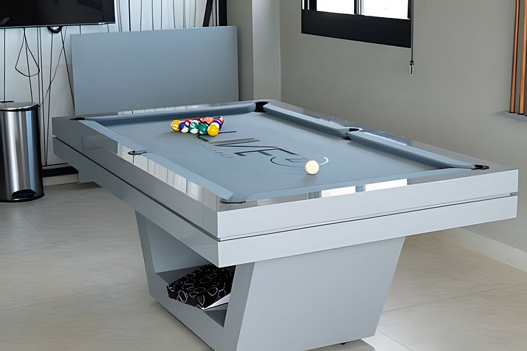 Studio Atenas/UFU/ArCond/Piscina/Acad/Cowork/Lavad