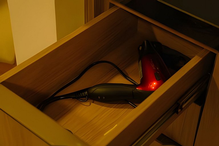 Studio Dubai/UFU/ArCond/Piscina/Acad/CoWork