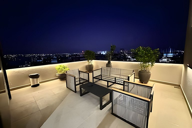 Studio Dubai/UFU/ArCond/Piscina/Acad/CoWork