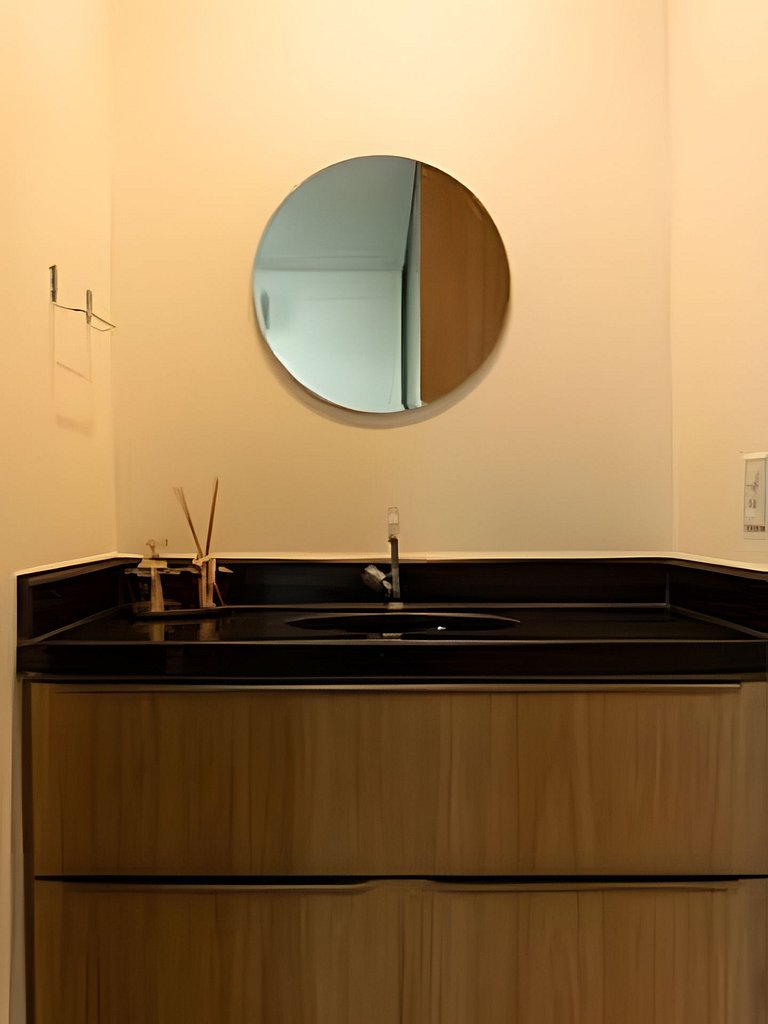 Studio Nova York/UFU/Shopping/Piscina/Acad/CoWork