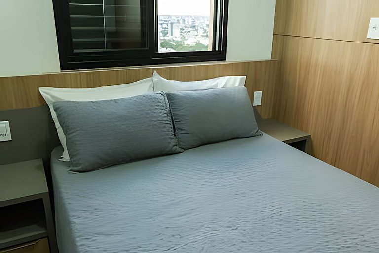 Studio Nova York/UFU/Shopping/Piscina/Acad/CoWork