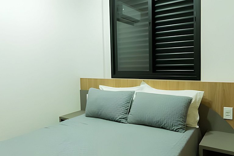 Studio Nova York/UFU/Shopping/Piscina/Acad/CoWork