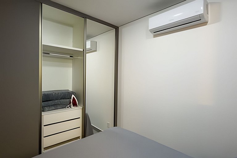 Studio Nova York/UFU/Shopping/Piscina/Acad/CoWork