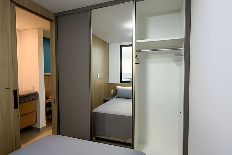 Studio Nova York/UFU/Shopping/Piscina/Acad/CoWork