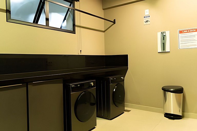 Studio Nova York/UFU/Shopping/Piscina/Acad/CoWork