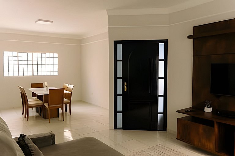 Casa Jardim Prime/ Piscina/Churrasqueira/4 quartos